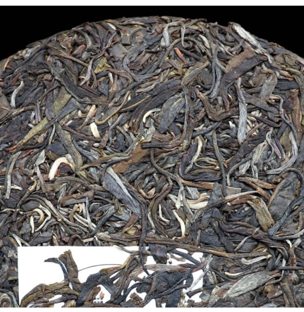 Lao Man'e Pu'er Raw Tea Yunnan Brown Mountain Qizi Cake Tea 357g - Image 5