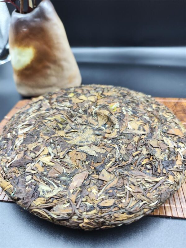 Fuding old white tea 2020 sun Dingxiang intangible cultural heritage to make 350g cake - Image 3