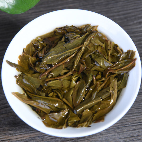 2021 Chinese Tea Eight Eight Green Cake Yunnan Banzhang Dashu Jade 88 Green Pu'er Raw Tea 357g - Image 5