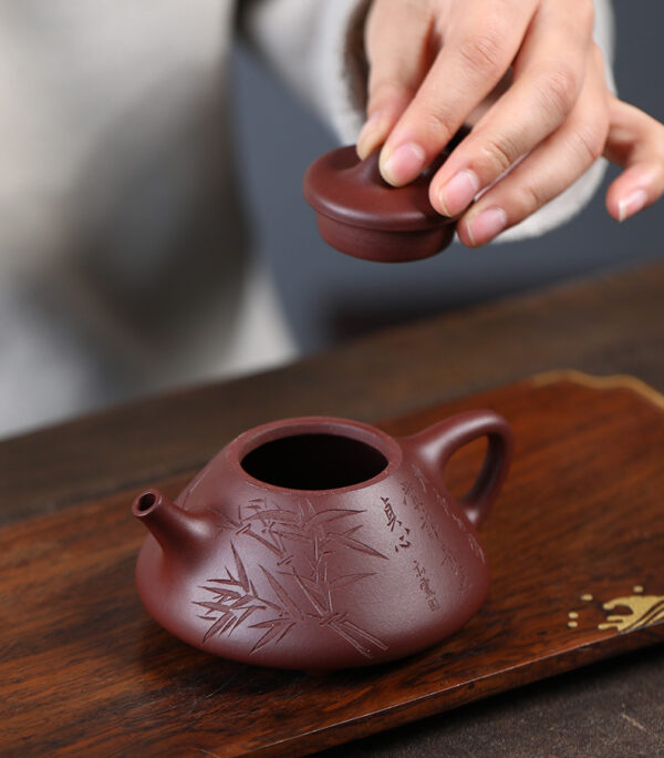 Yixing purple clay pot carved bamboo stone scoop - Image 3