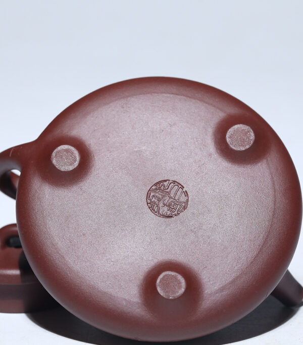 Yixing purple clay pot carved bamboo stone scoop - Image 4