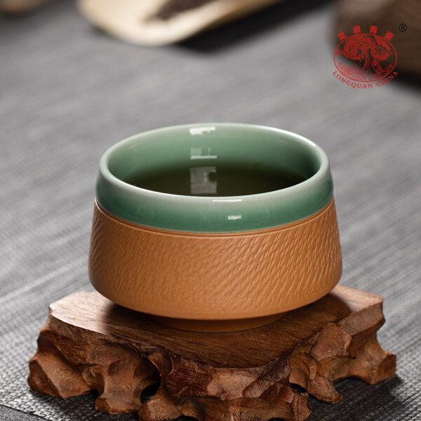 Longquan celadon pure handmade jumping knife double glaze master tea cup - Image 5